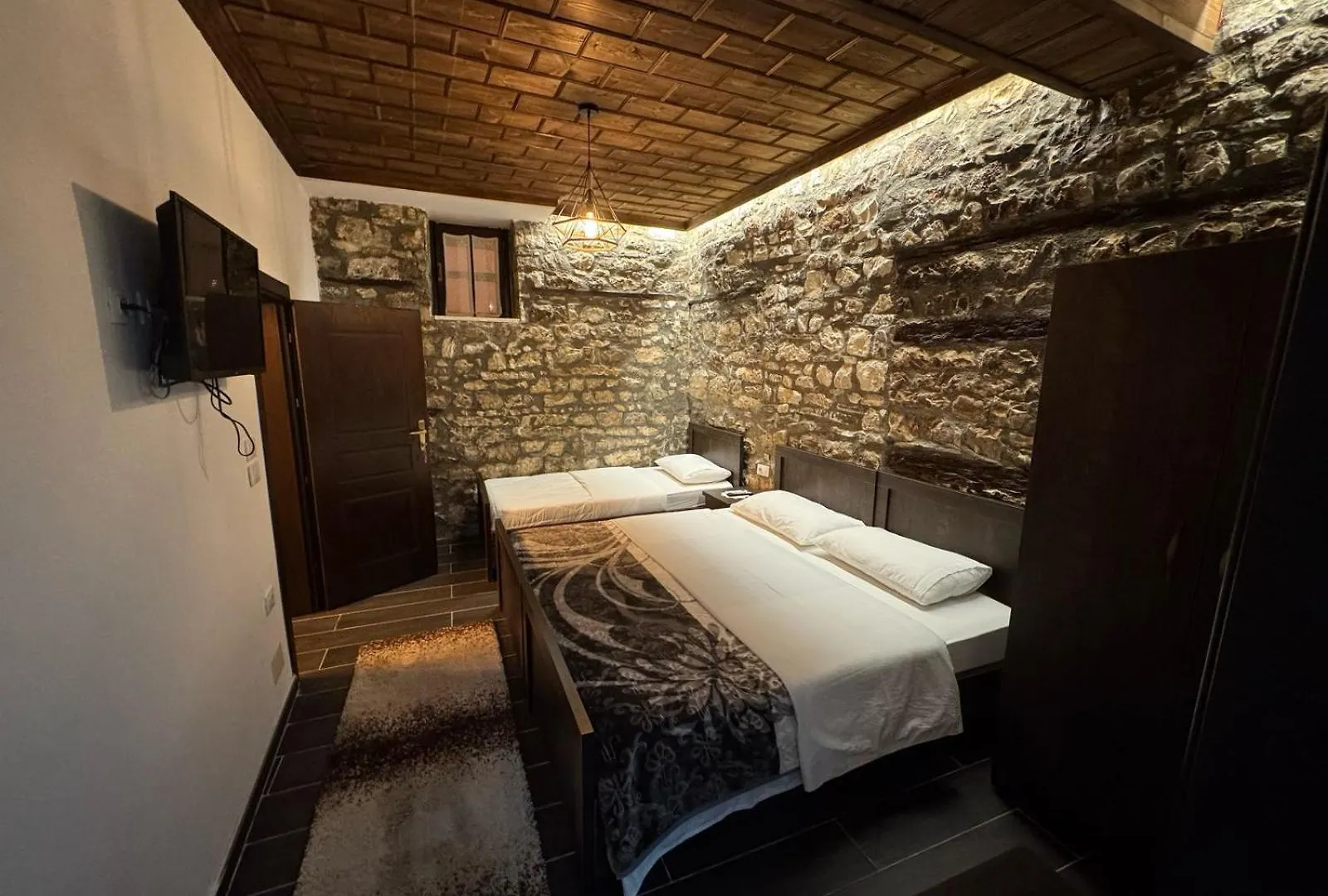 Hotel Bujtina Bega Berat Albania